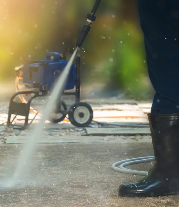 Reliable Hot Water Power Washing Service For Concrete Cleaning